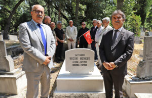 Vecihi Hürkuş kabri başında anıldı_Siteler TV