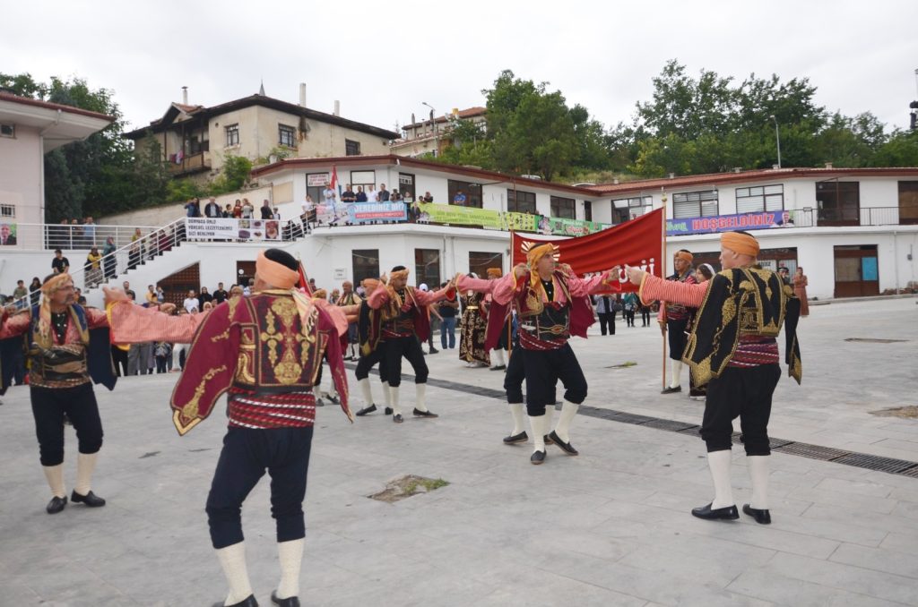 Seymenler, Ayaş Dut Festivali açılışına renk kattı