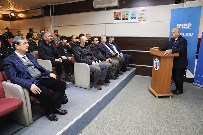 Elektrikli araçlar konusu Sincan'da masaya yatırıldı