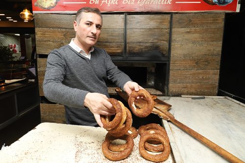 Savaş Delibaş: Simit için fiyat ayarlaması...