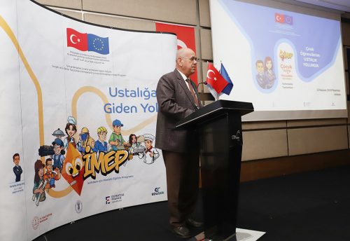 Çırak Öğrencileri Ustalık Yolunda