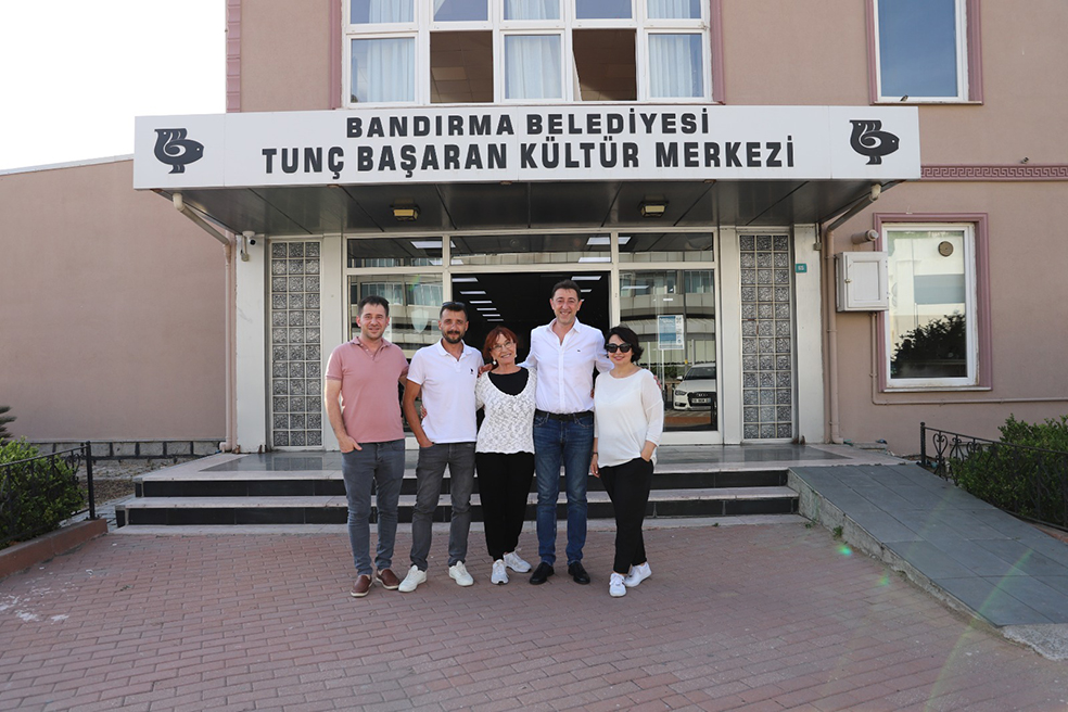 TUNÇ BAŞARAN'IN HAYATI BELGESEL FİLM OLUYOR