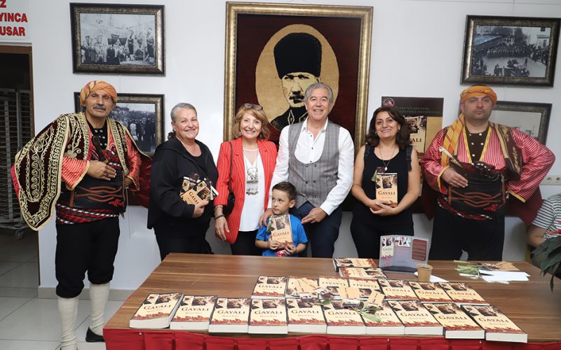 Yazar Murat Kaya'dan bir vefa_Siteler TV