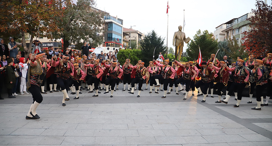 Daima Atamızın izindeyiz_Siteler TV