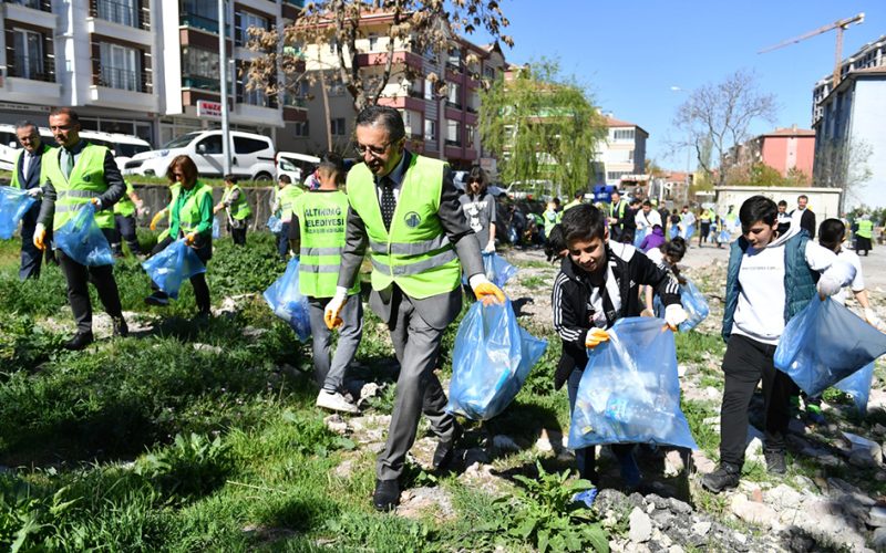 Altındağ Belediyesi Temizlik İşçilerinin Eylemine Karşı Açıklama-Siteler TV