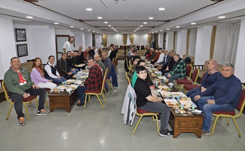 Ankara Kulübü’nde iftar sofrası_Siteler TV