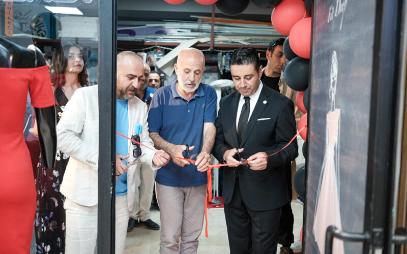 Fit Drop Terzisi Özhan Özgöçmen’den Ünlü İsimlerin Katılımıyla Görkemli Açılış_Siteler TV