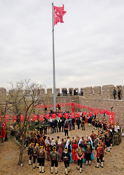 Ankara Kalesi nde Bayrak Töreni_Siteler TV