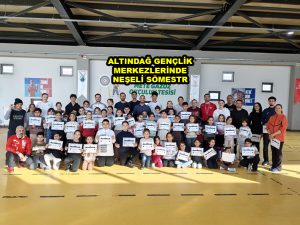 ALTINDAĞ GENÇLİK MERKEZLERİNDE NEŞELİ SÖMESTR_Siteler TV