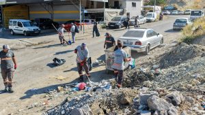 ETİMESGUT BELEDİYESİNDEN ŞAŞMAZ OTO SANAYİ’DE KAPSAMLI TEMİZLİK ÇALIŞMASI_SİTELER TV