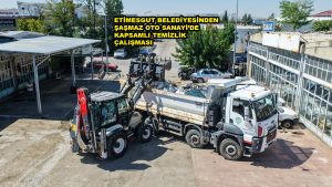 ETİMESGUT BELEDİYESİNDEN ŞAŞMAZ OTO SANAYİ’DE KAPSAMLI TEMİZLİK ÇALIŞMASI_SİTELER TV