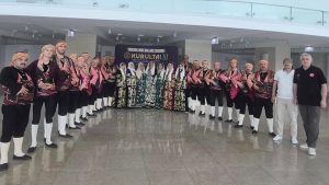 SEYMENLER VE BACIERENLER ROMANYA DA KURULTAY SAHNESİNDE_Siteler TV