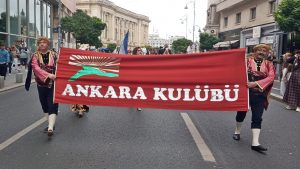 SEYMENLER VE BACIERENLER ROMANYA DA KURULTAY SAHNESİNDE_Siteler TV