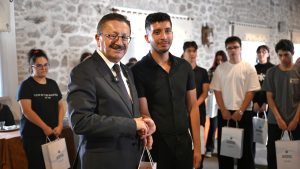 VEYSEL TİRYAKİ ALTINDAĞ’IN ALTIN ÖĞRENCİLERİYLE BULUŞTU_SİTELER TV