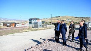 ALTINDAĞ GİCİK KÖY KONAĞI VE HALI SAHA HIZLA TAMAMLANIYOR