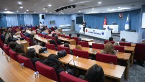 BAŞKAN TİRYAKİ BELEDİYE ÇALIŞANLARIYLA BULUŞTU_SitelerTV